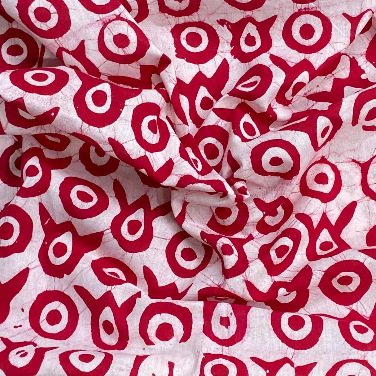 Pound A Metre 2.9 Metres 2.9 Metres Premium Quality 100% Cotton Batik - 45" Wide - (Design 11, Col 5)