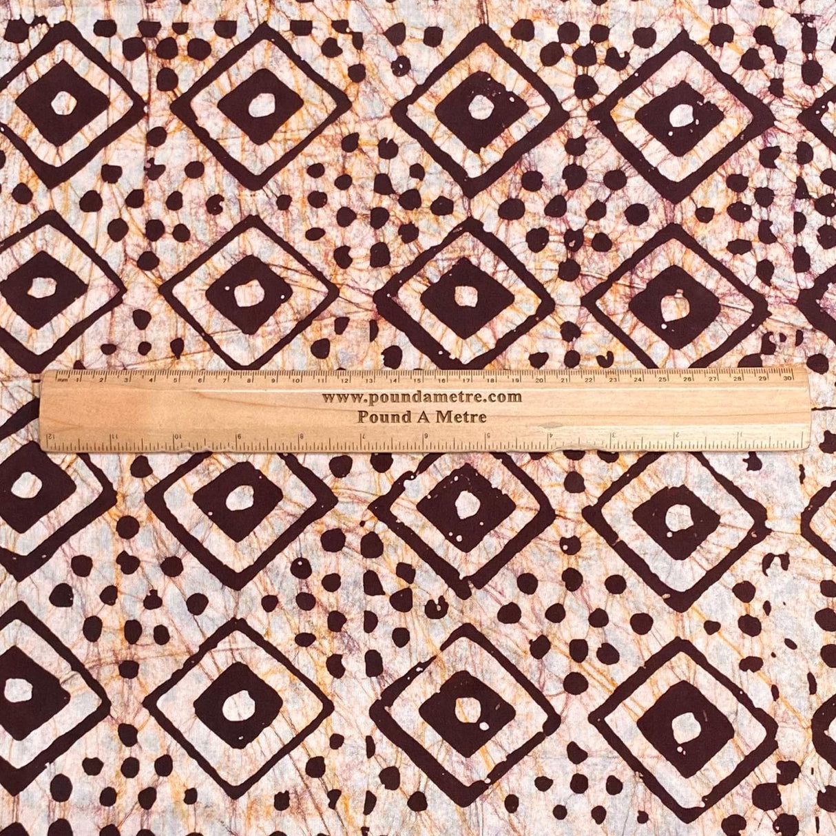 Pound A Metre 2.9 Metres 2.9 Metres Premium Quality 100% Cotton Batik - 45" Wide - (Design 2, Col 4)