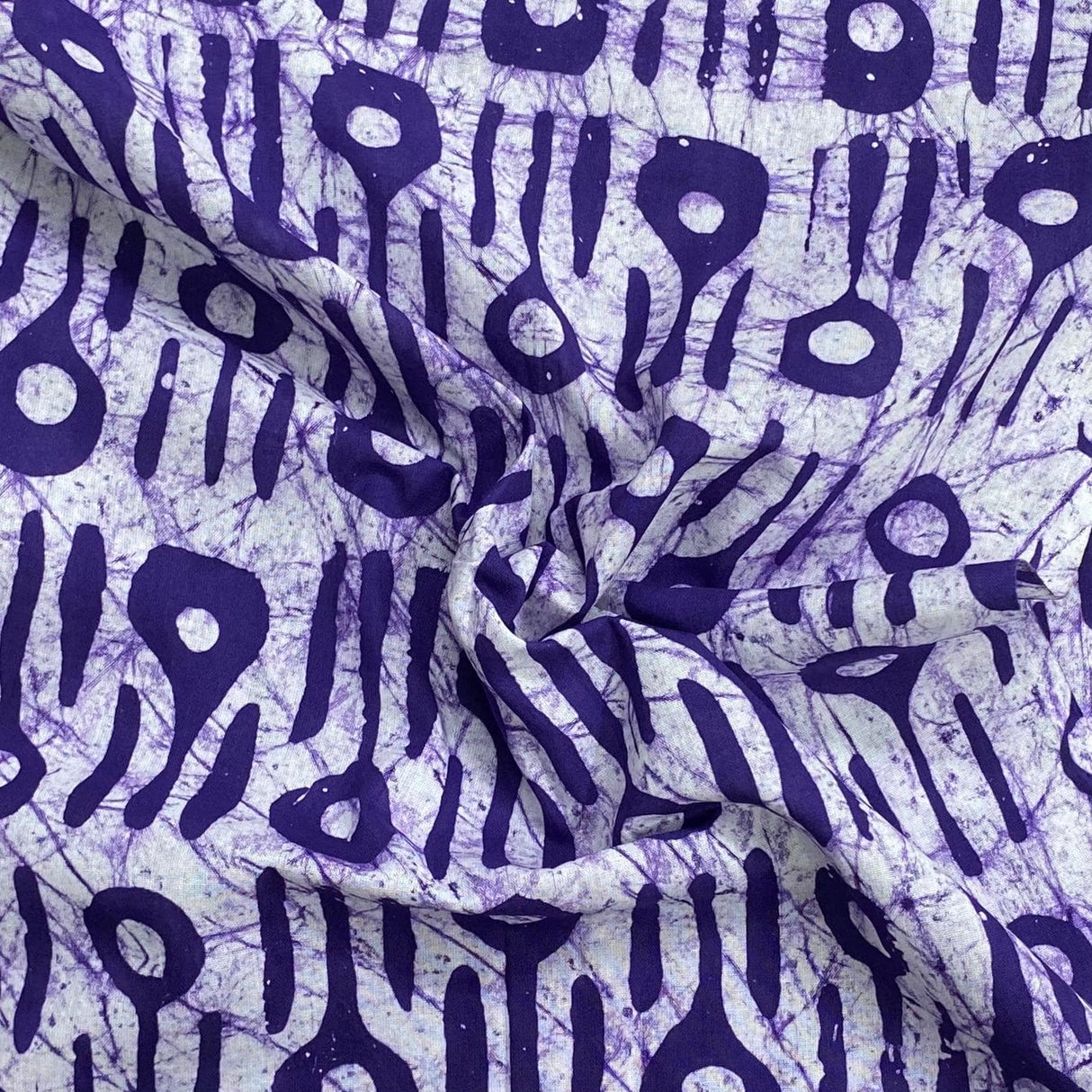 Pound A Metre 2.9 Metres 2.9 Metres Premium Quality 100% Cotton Batik - 45" Wide - (Design 3, Col 1)