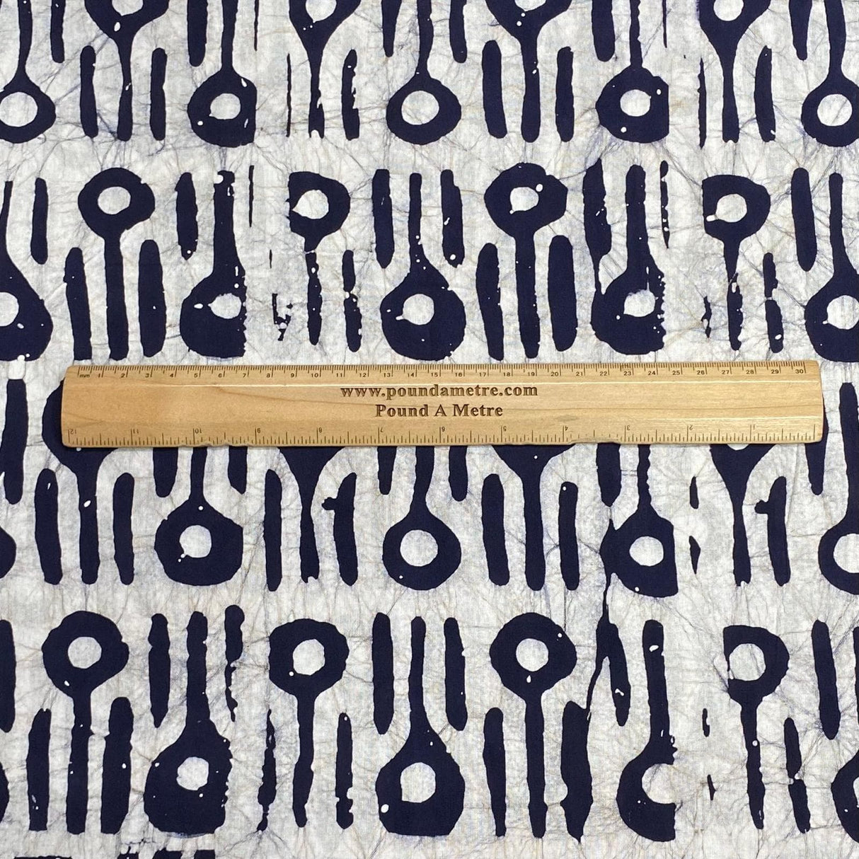 Pound A Metre 2.9 Metres 2.9 Metres Premium Quality 100% Cotton Batik - 45" Wide - (Design 3, Col 3)