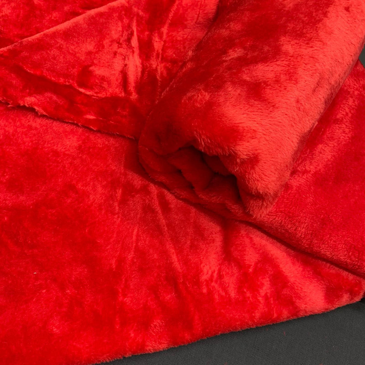 Pound A Metre 1x3 Metre 3 Metre Bundle Ultra Soft Premium Cuddle Fleece 60” Wide (Valentines)