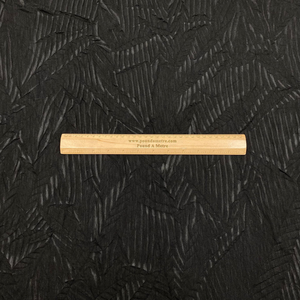 Pound A Metre 3 Metres 3 Metre Luxurious Soft Crinkle Jersey - 55" Wide (Black)
