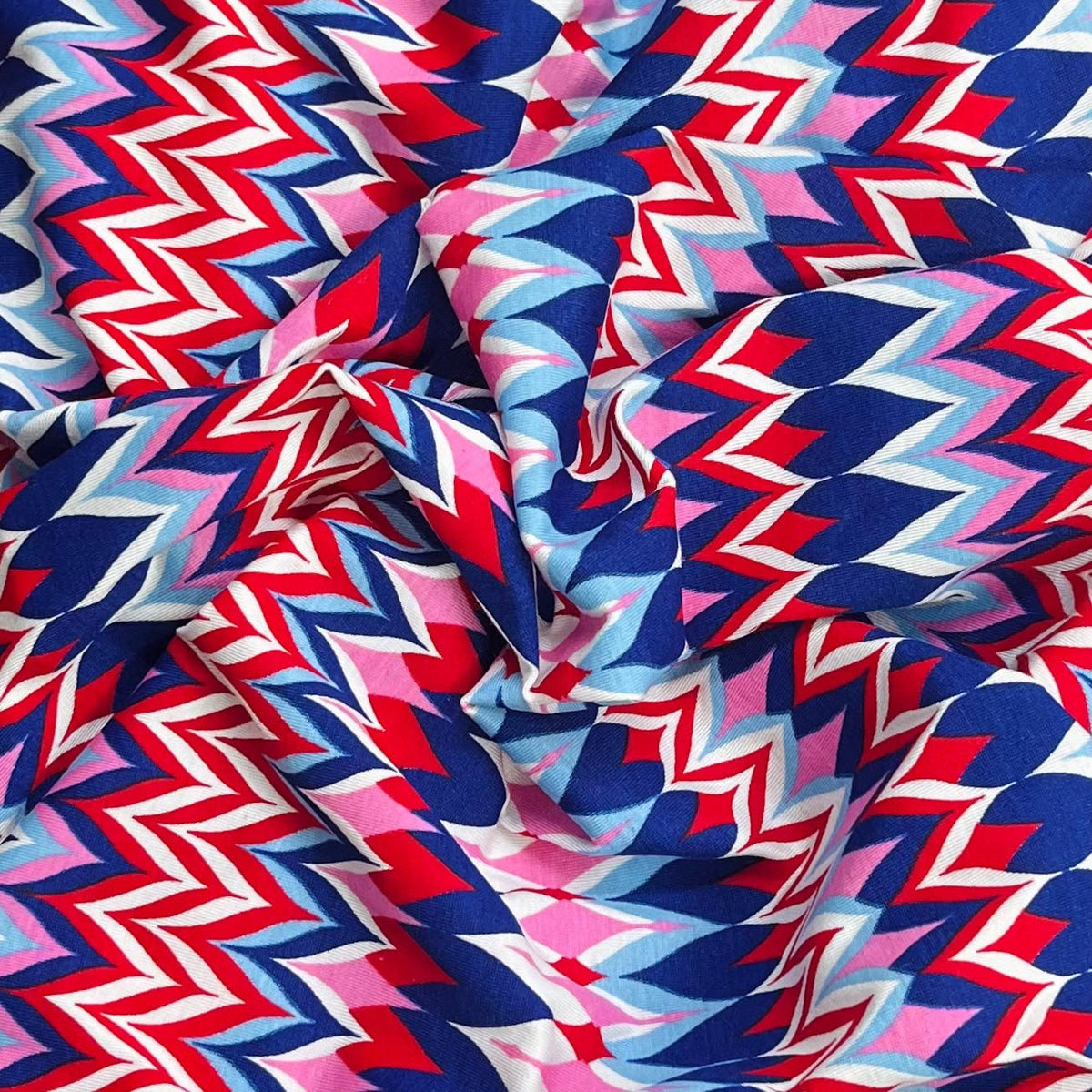 Pound A Metre 3 Metre Luxurious Soft Printed Viscose Jersey - 55"- (Zigzag)