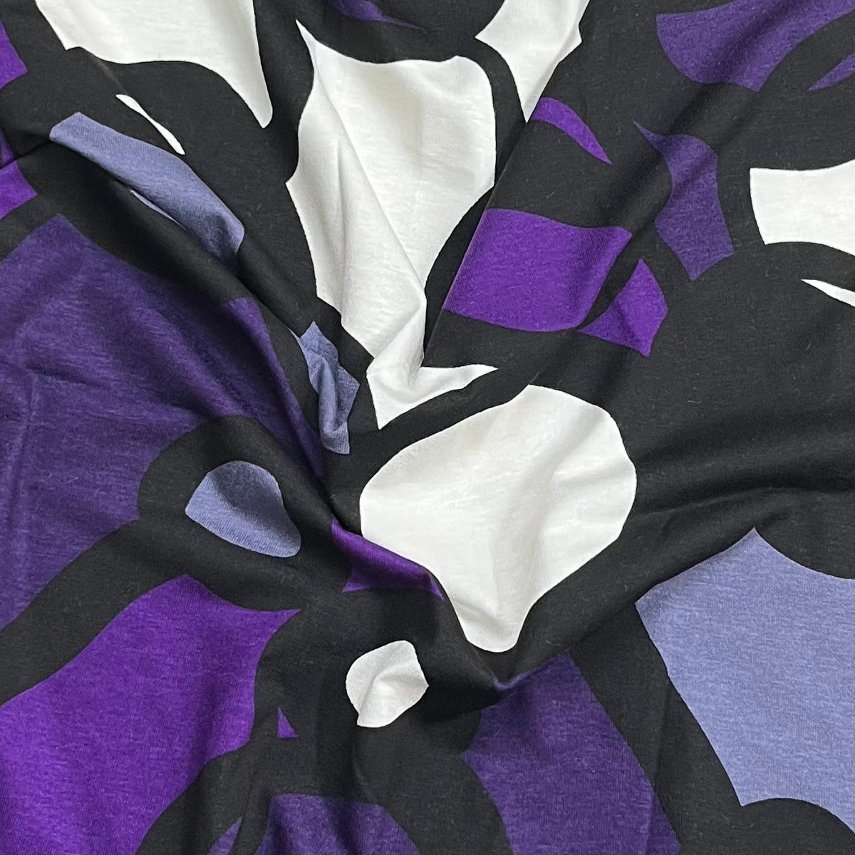 Pound A Metre 3 Metre Luxurious Soft Viscose Jersey - 55"- (Purple Circle)