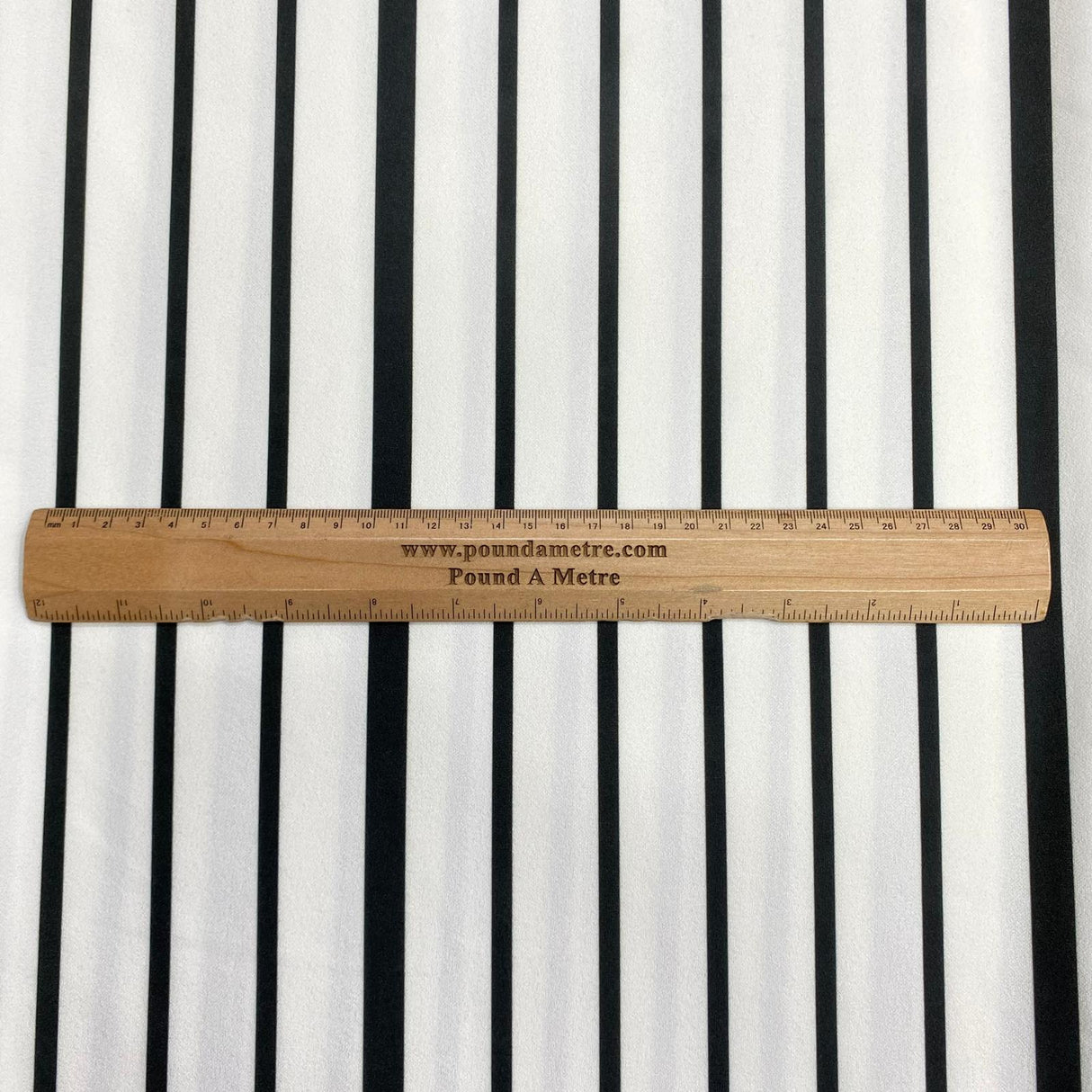 Pound A Metre 3 Metres 3 Metre Luxurious Soft Viscose Jersey - 55"- (Sale 88)