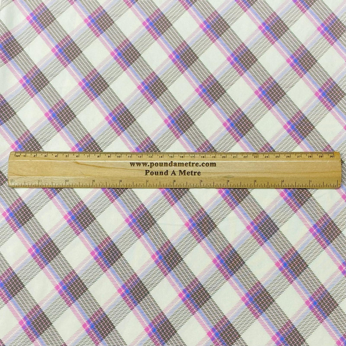 Pound A Metre 3 Metres 3 Metre Luxurious Soft Viscose Jersey - 60"- (Checks)