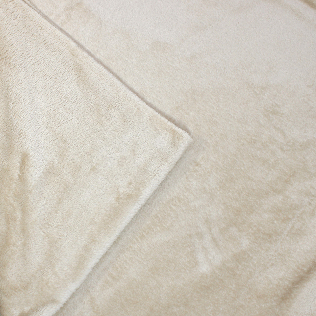 Pound A Metre 3 Metre 3 Metre Ultra Soft Cuddle Fleece 60” Wide Beige