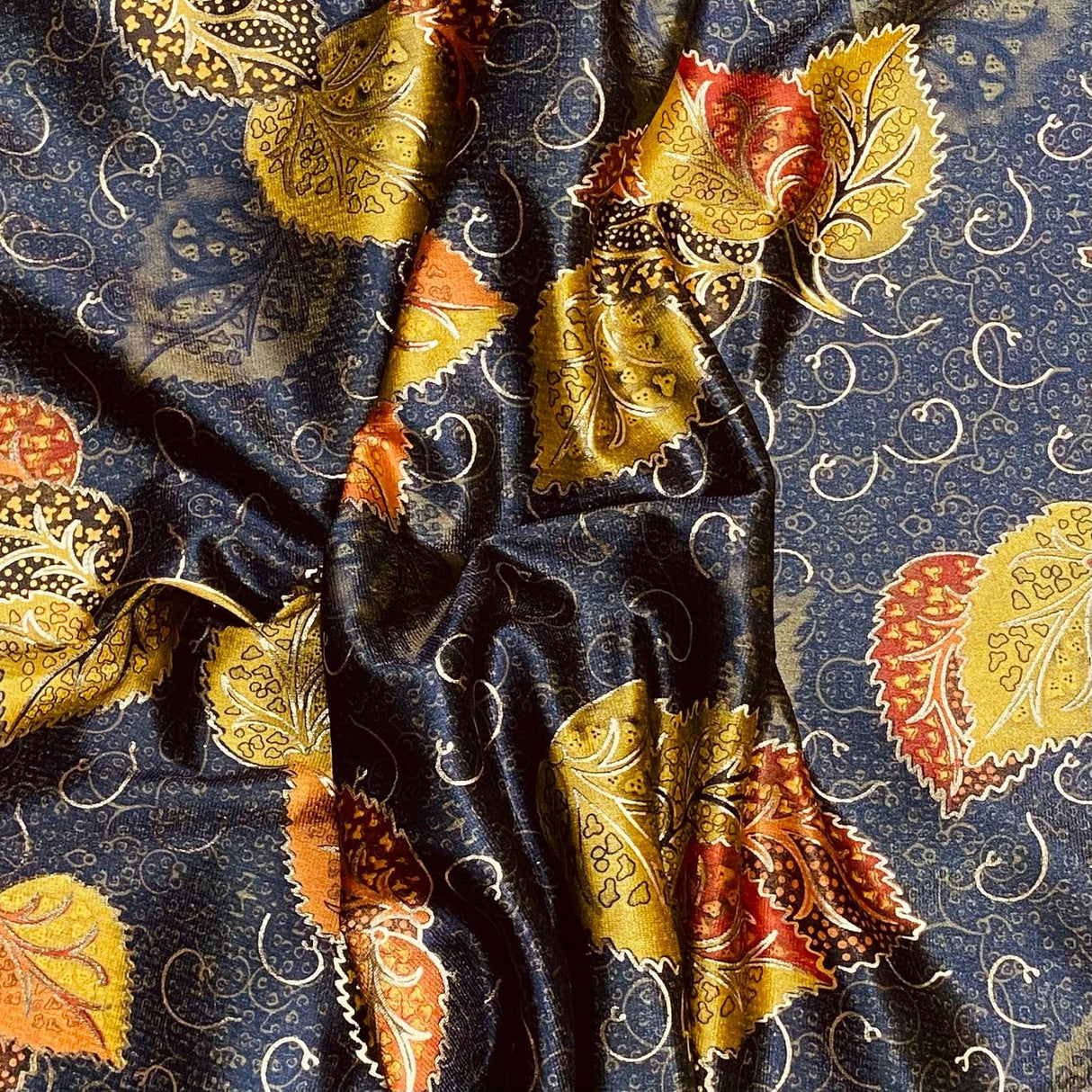 Pound A Metre 3 Metres Beautiful Printed Gold Foil Velvet- 55" Wide (Leaf)