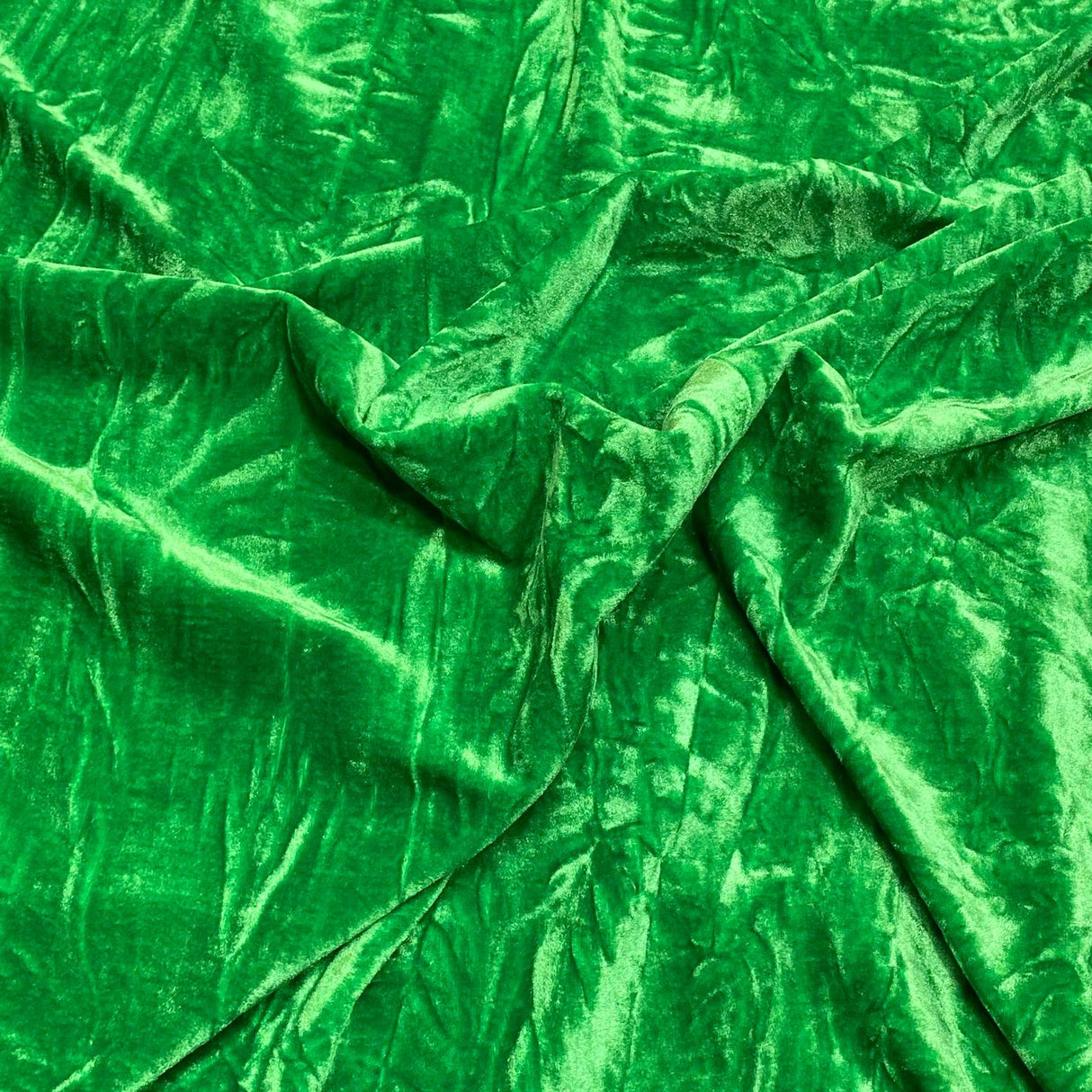 Pound A Metre 3 Metres 3 Metres Crushed Spandex Velvet 55" Wide (Green)