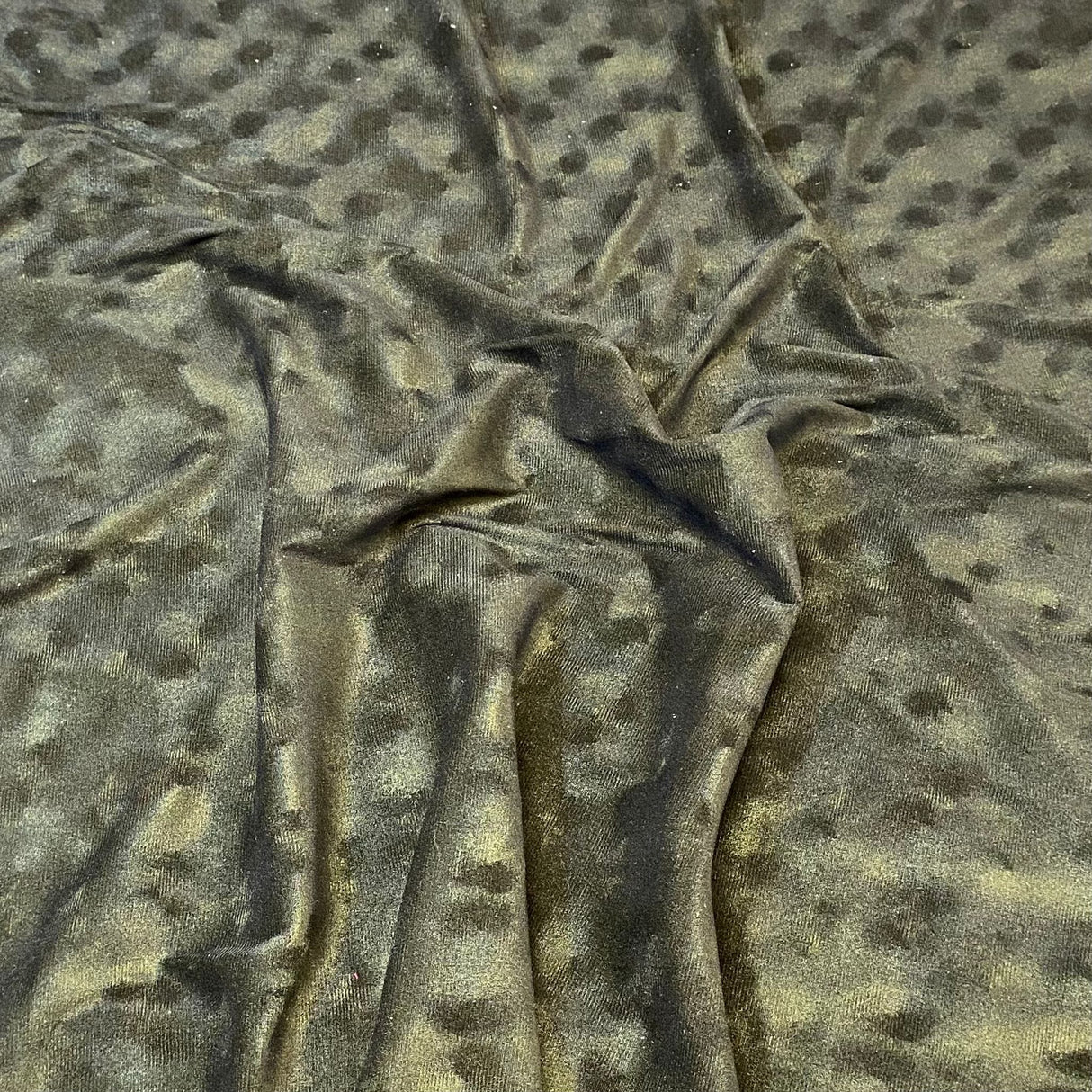 Pound A Metre 3 Metres 3 Metres Embossed Soft Velvet 55" Wide (Khaki)