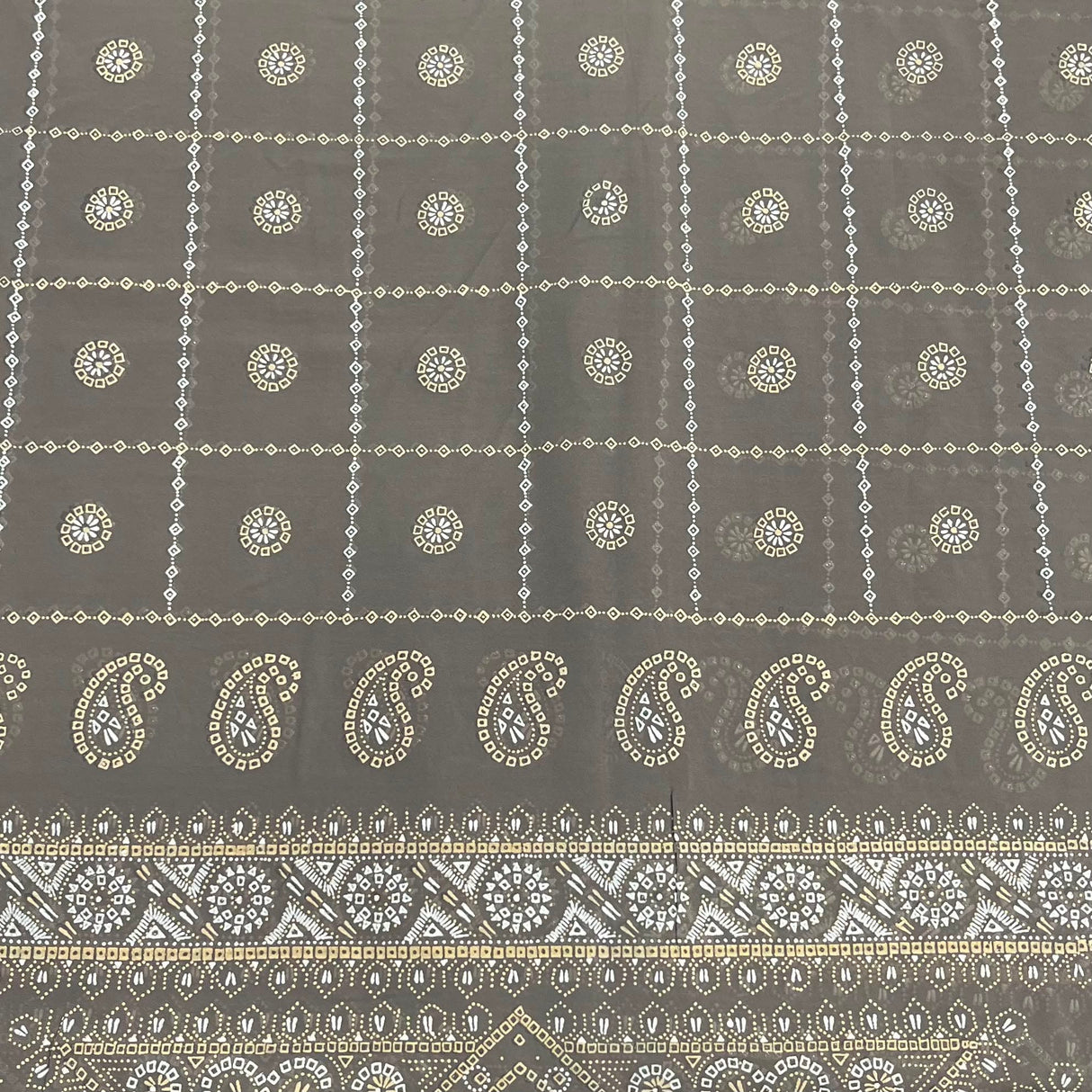 Pound A Metre 3 Metres Foil Design Chiffon Fabric – 45" Wide (Grey)