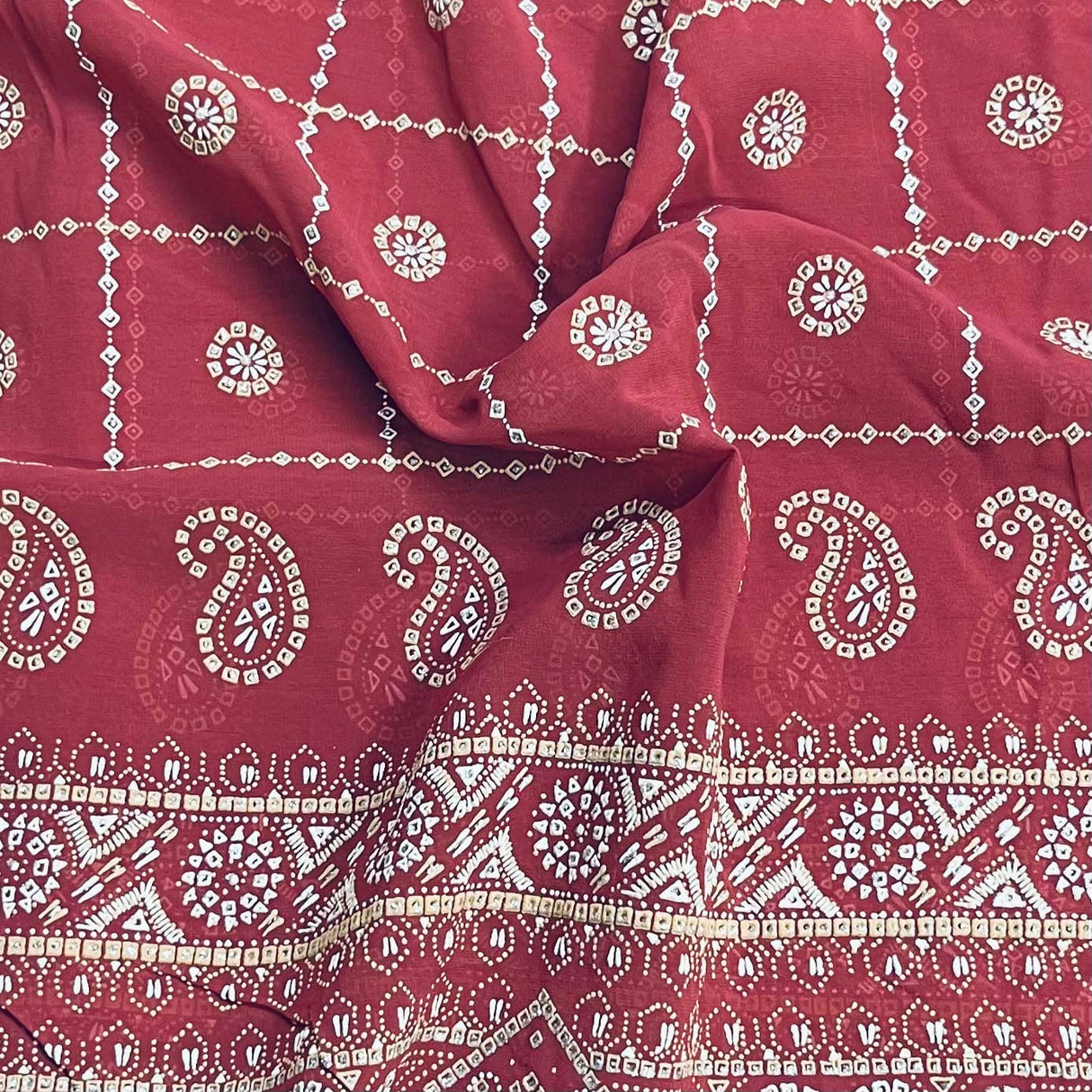 Pound A Metre 3 Metres Foil Design Chiffon Fabric – 45" Wide (Red)