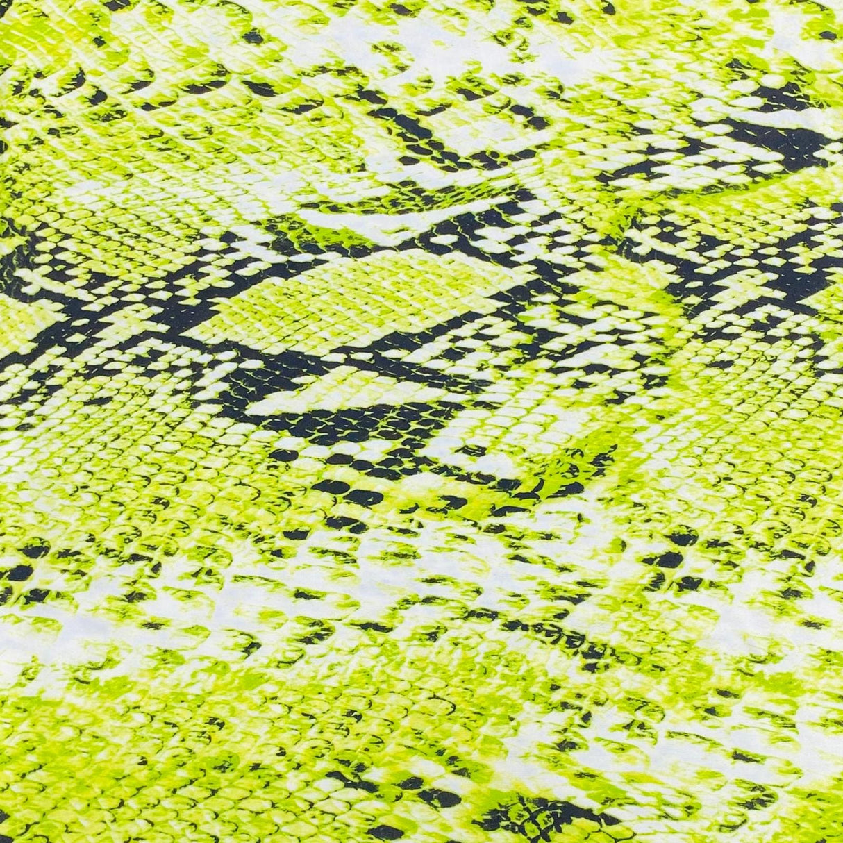 Pound A Metre 3 Metres Luxurious Printed Lycra Jersey 55" Wide (Snake)