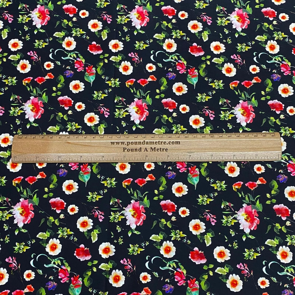 Pound A Metre Per 3 Metres 3 Metres Luxury Cotton Sateen - 45" Wide (Bloom)