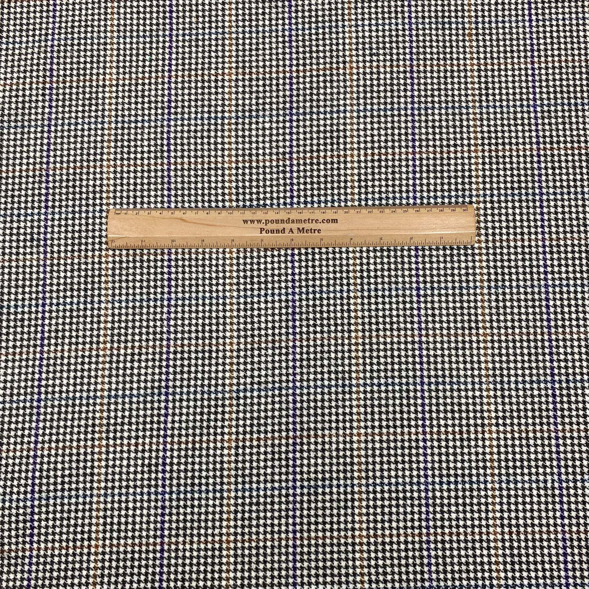 Pound A Metre 3 Metres 3 Metres Premium Wool Fabric 55" Wide (Grey & Purple)