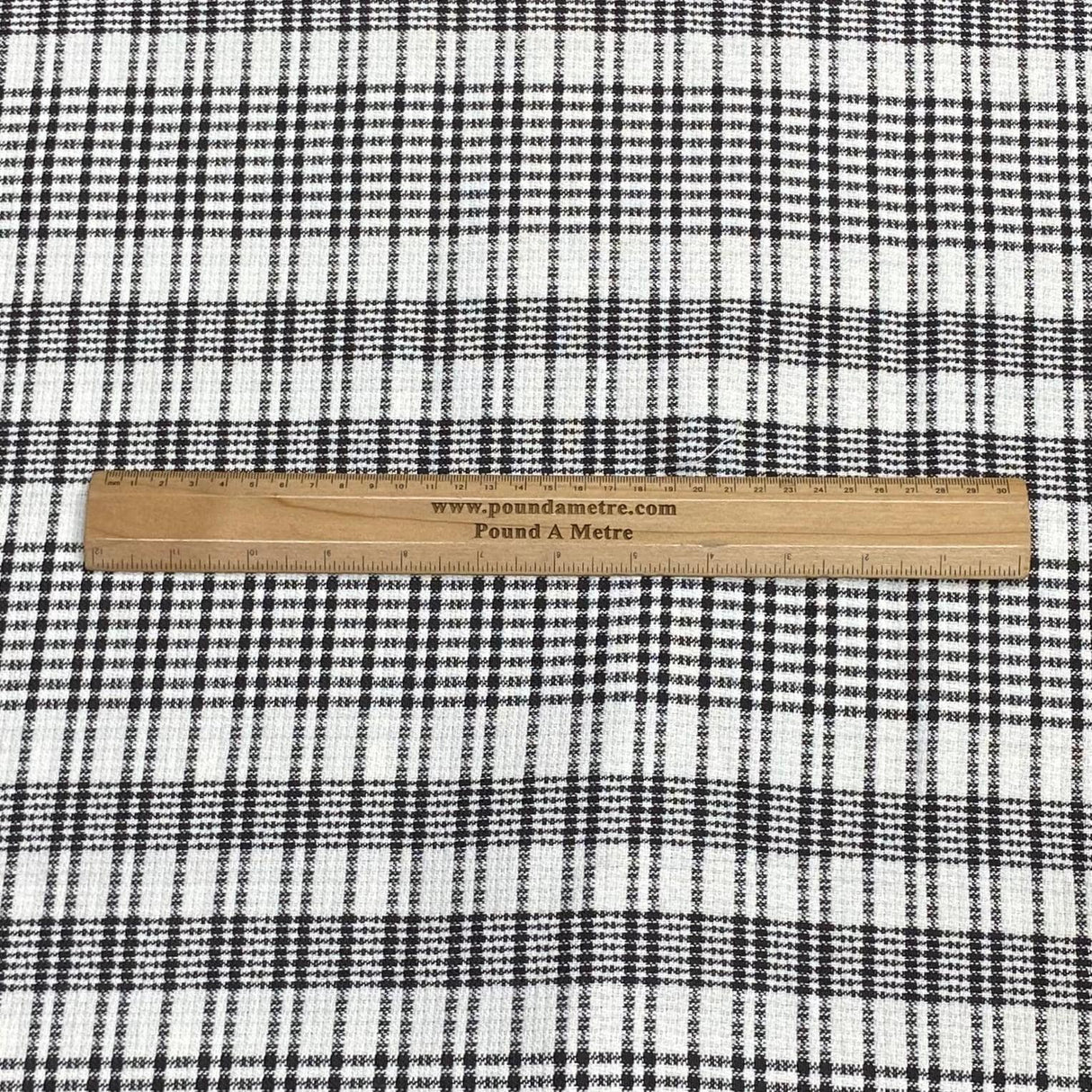 Pound A Metre 3 Metres 3 Metres Premium Wool Rich Fabric 55" Wide (White & Black)