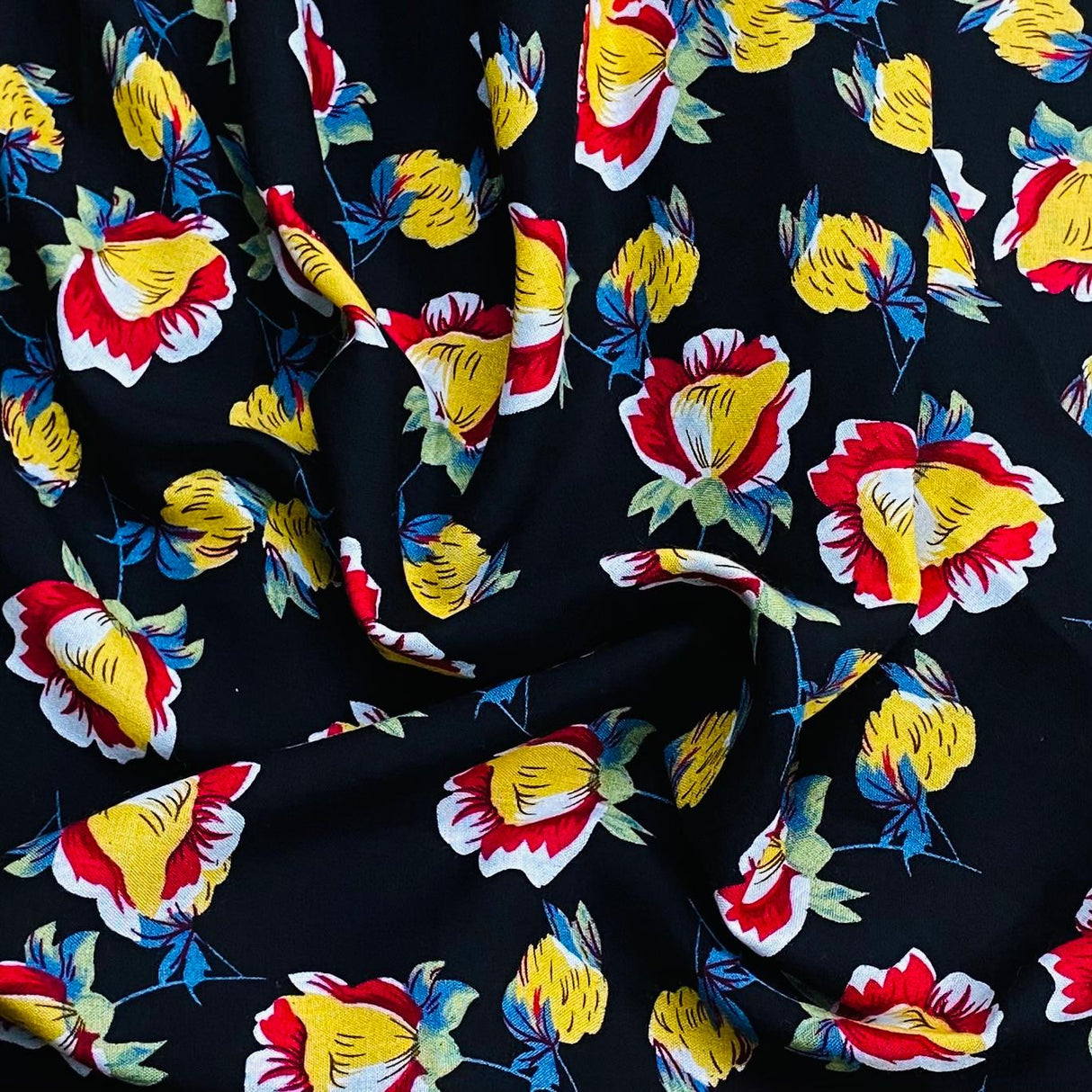 Pound A Metre 3 Metres, Printed Summer Dressmaking Viscose Fabric - 55" Wide (Black Bloom)
