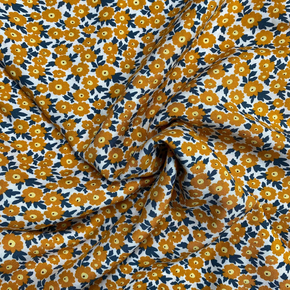 Pound A Metre 3 Metres, Printed Summer Dressmaking Viscose Fabric - 55" Wide (Eden Garden)