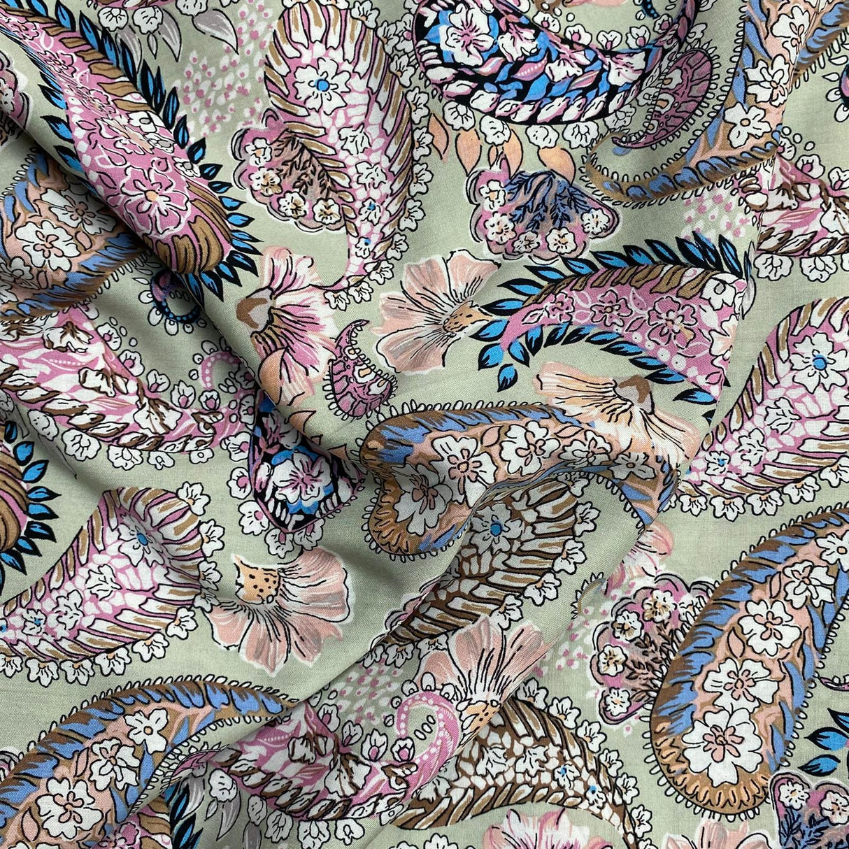 Pound A Metre 3 Metres, Printed Summer Dressmaking Viscose Fabric - 55" Wide (Pastel Paisley)