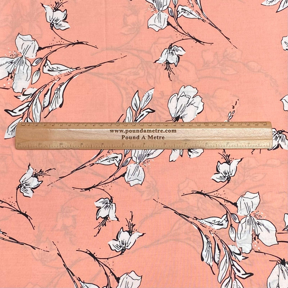 Pound A Metre 3 Metres, Printed Summer Dressmaking Viscose Fabric - 55" Wide (Peach Flower)