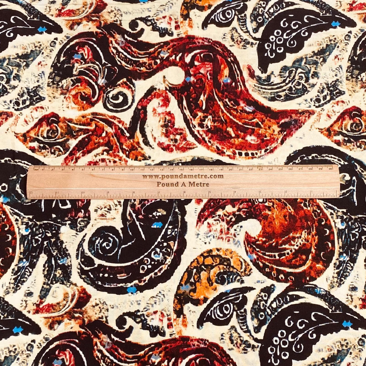 Pound A Metre 3 Metres, Printed Summer Dressmaking Viscose Fabric - 55" Wide (Viscose 22)