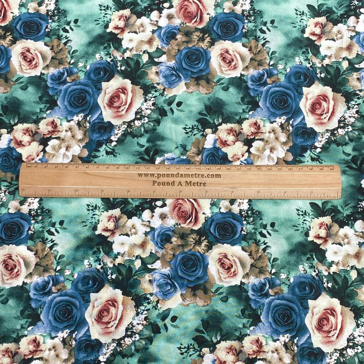 Pound A Metre 3 Metres, Printed Summer Dressmaking Viscose Fabric - 55" Wide (Viscose 53)