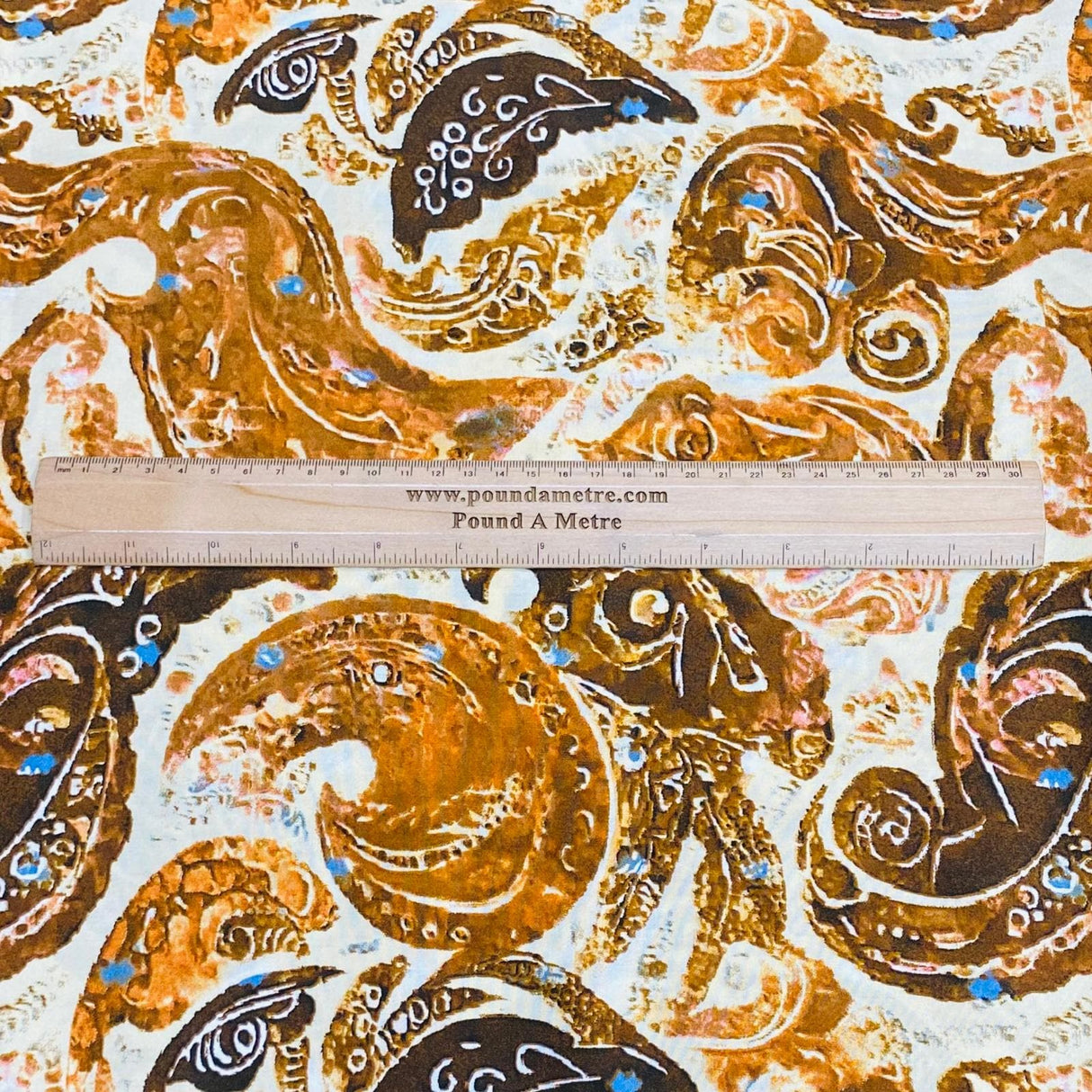 Pound A Metre 3 Metres, Printed Summer Dressmaking Viscose Fabric - 55" Wide (Viscose 60)