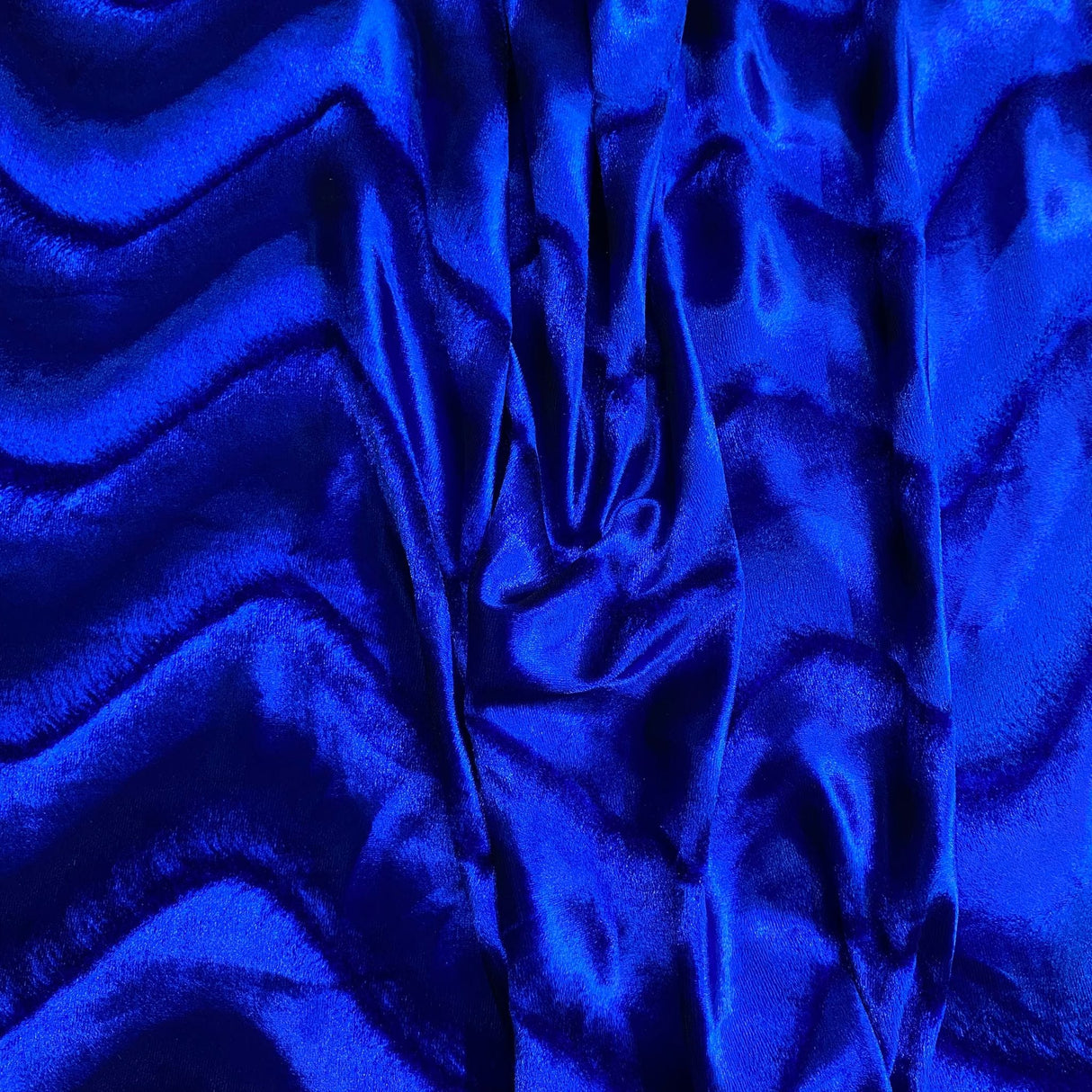 Pound A Metre 3 Metres Super Smooth Swirl Velvet – 55″ Wide (Royal) (EOL)