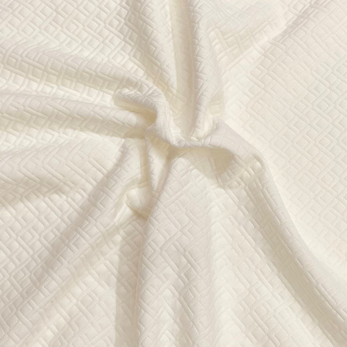 Pound A Metre 3 Metres 3 Metres Waffle Texture Floral Jersey - 60" (Diamond)