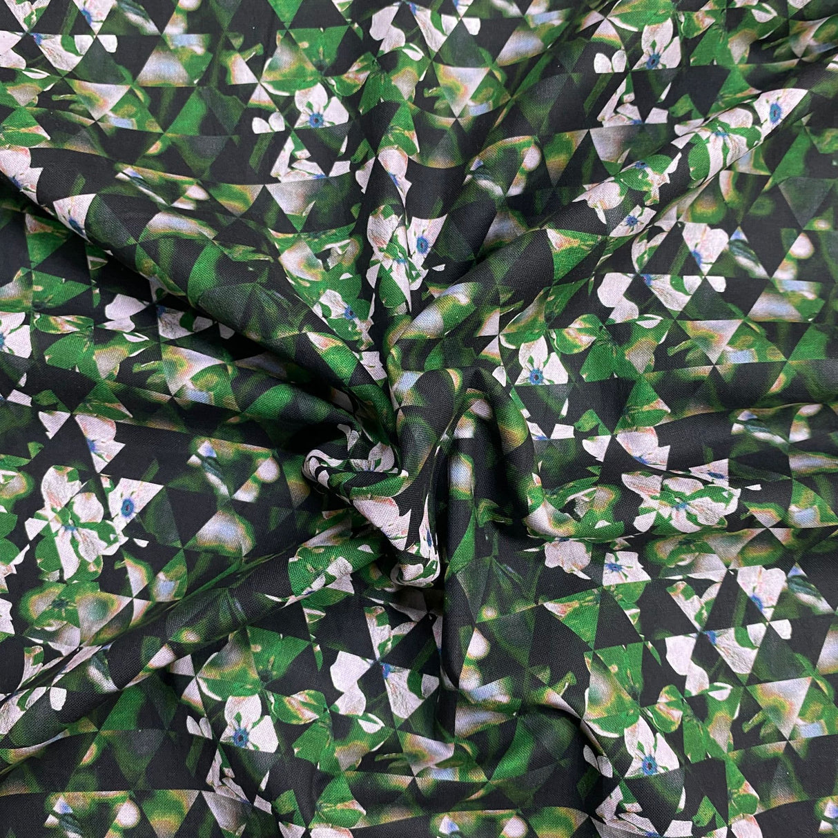 Pound A Metre Luxurious JOANN Printed Cotton – 45" Wide- (Jungle)