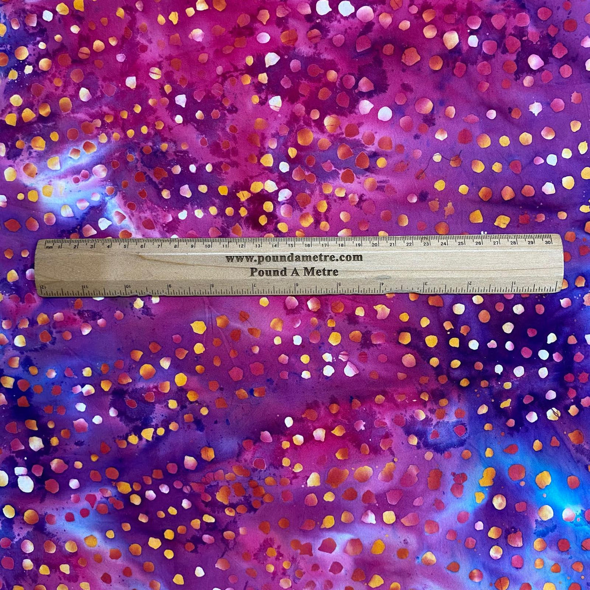 Pound A Metre Per Metre Luxurious Quality 100% Indian Cotton Batik - 45" Wide (DS2003 COL2)