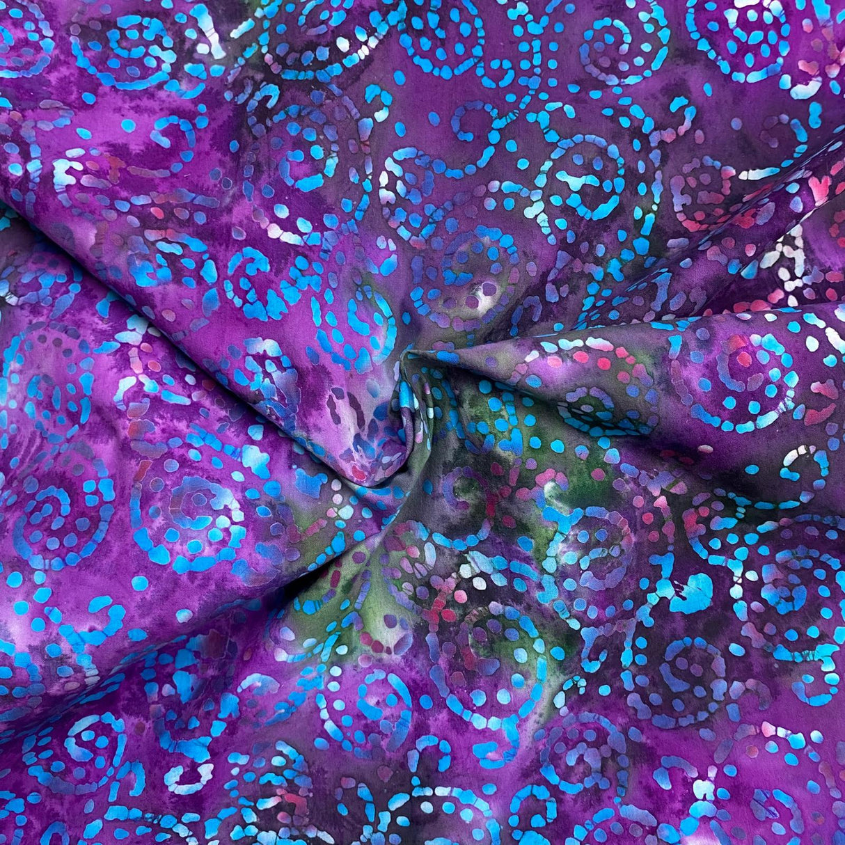 Pound A Metre Per Metre Luxurious Quality 100% Indian Cotton Batik - 45" Wide (DS2005 COL2)