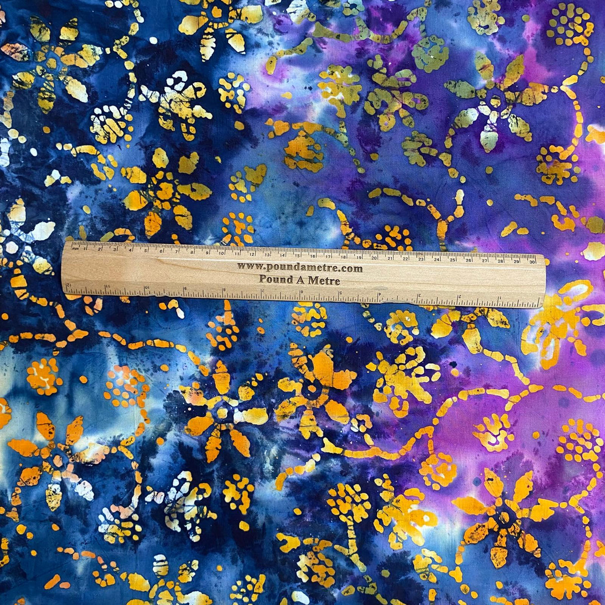 Pound A Metre Per Metre Luxurious Quality 100% Indian Cotton Batik - 45" Wide (DS2006 COL5)