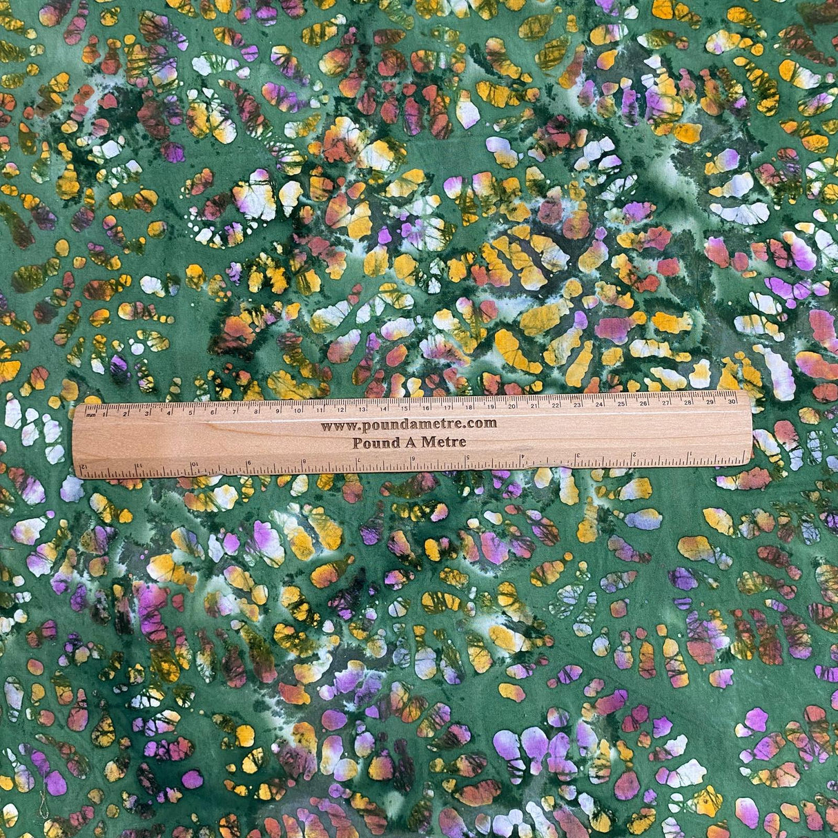 Pound A Metre Per Metre Luxurious Quality 100% Indian Cotton Batik - 45" Wide (DS2007 COL2)