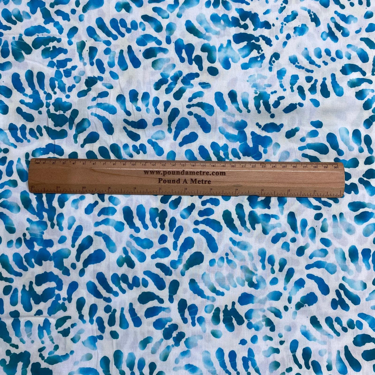 Pound A Metre Per Metre Luxurious Quality 100% Indian Cotton Batik - 45" Wide (DS2007 COL4)