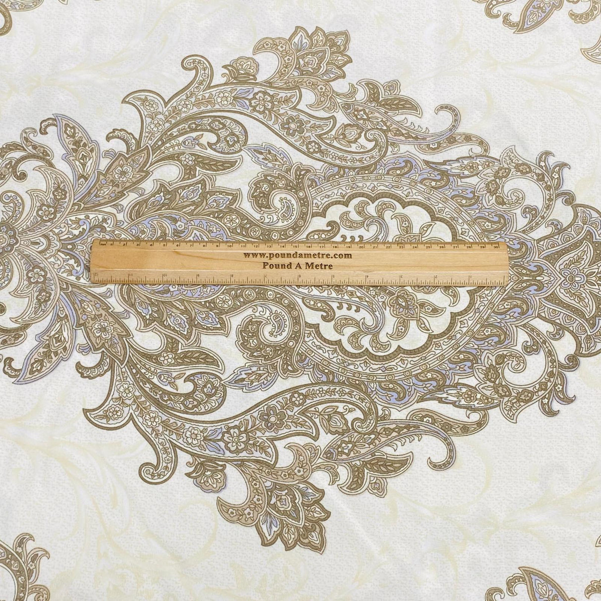 Pound A Metre Luxury Poly Cotton Blend Sheeting 90" (Sheeting 15)