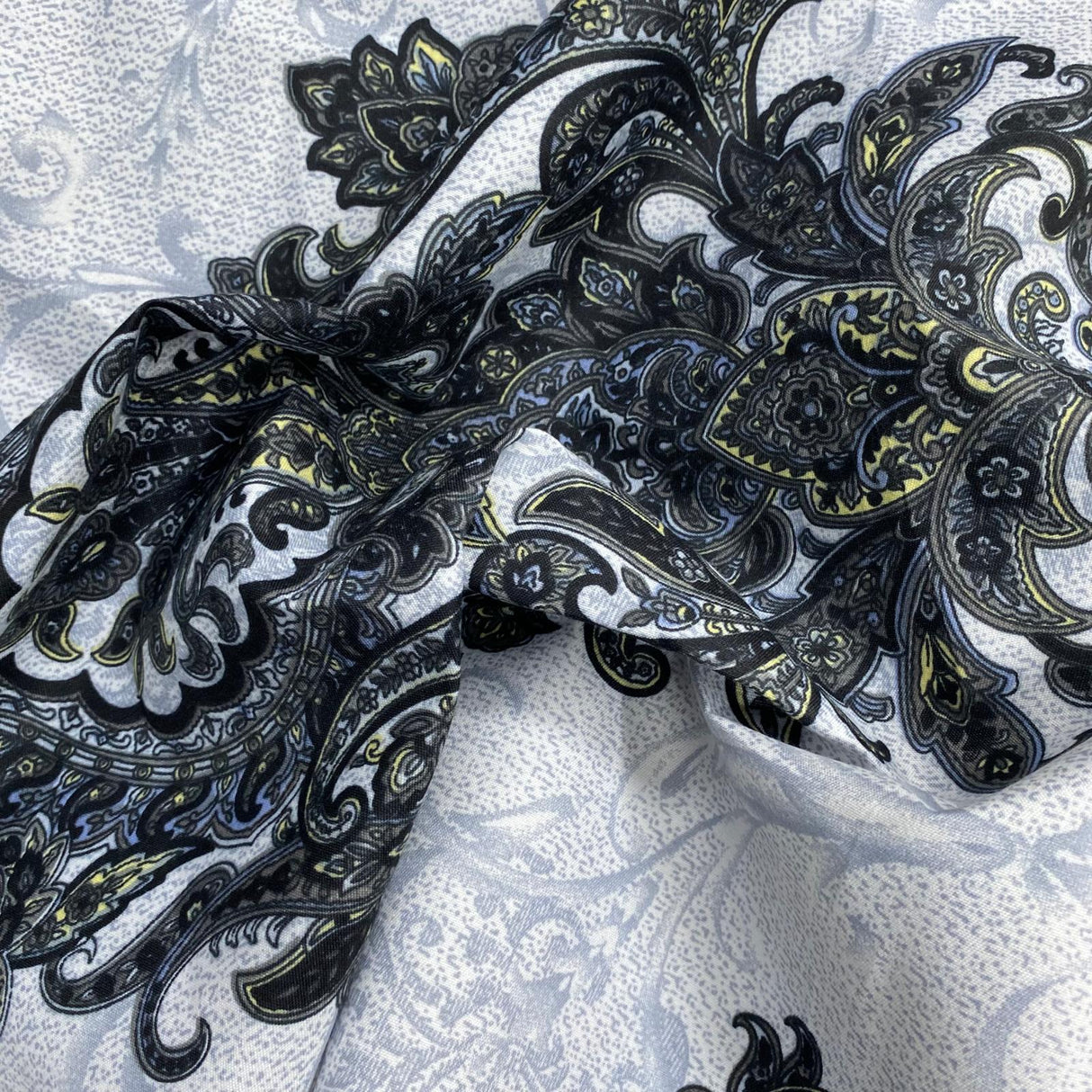 Pound A Metre Luxury Poly Cotton Blend Sheeting 90" (Sheeting 19)