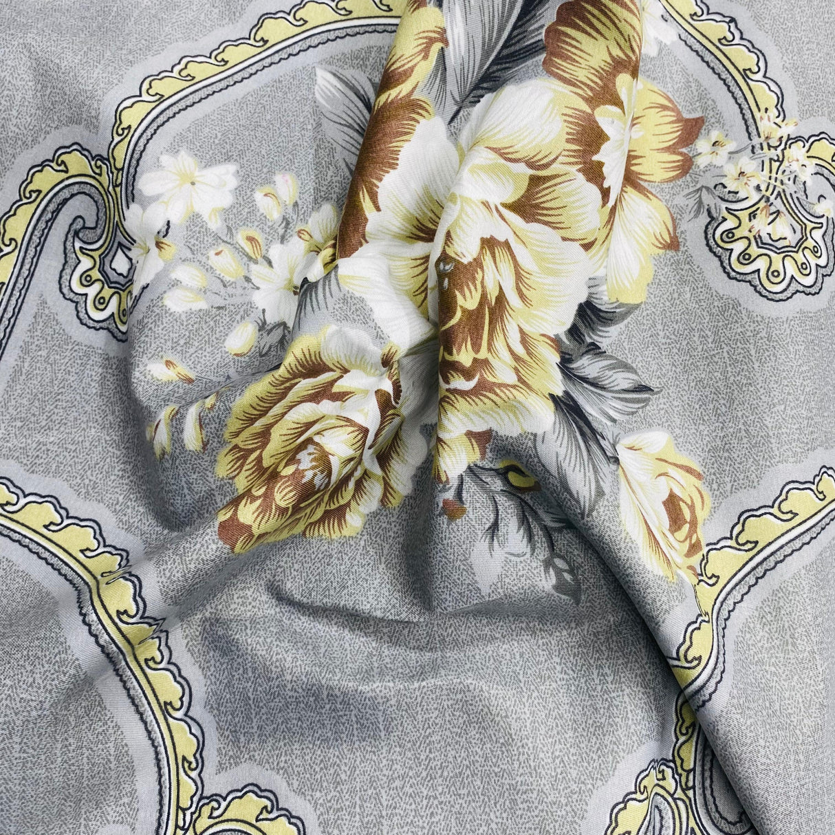 Pound A Metre Luxury Poly Cotton Blend Sheeting 90" (Sheeting 4)