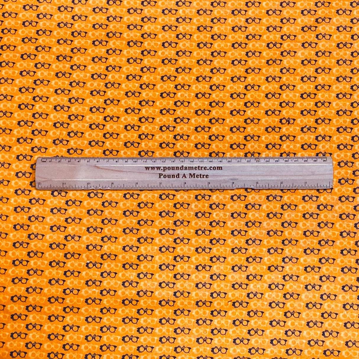 Pound A Metre Make Your Own: Fat Quarter Bundle (BF-10)