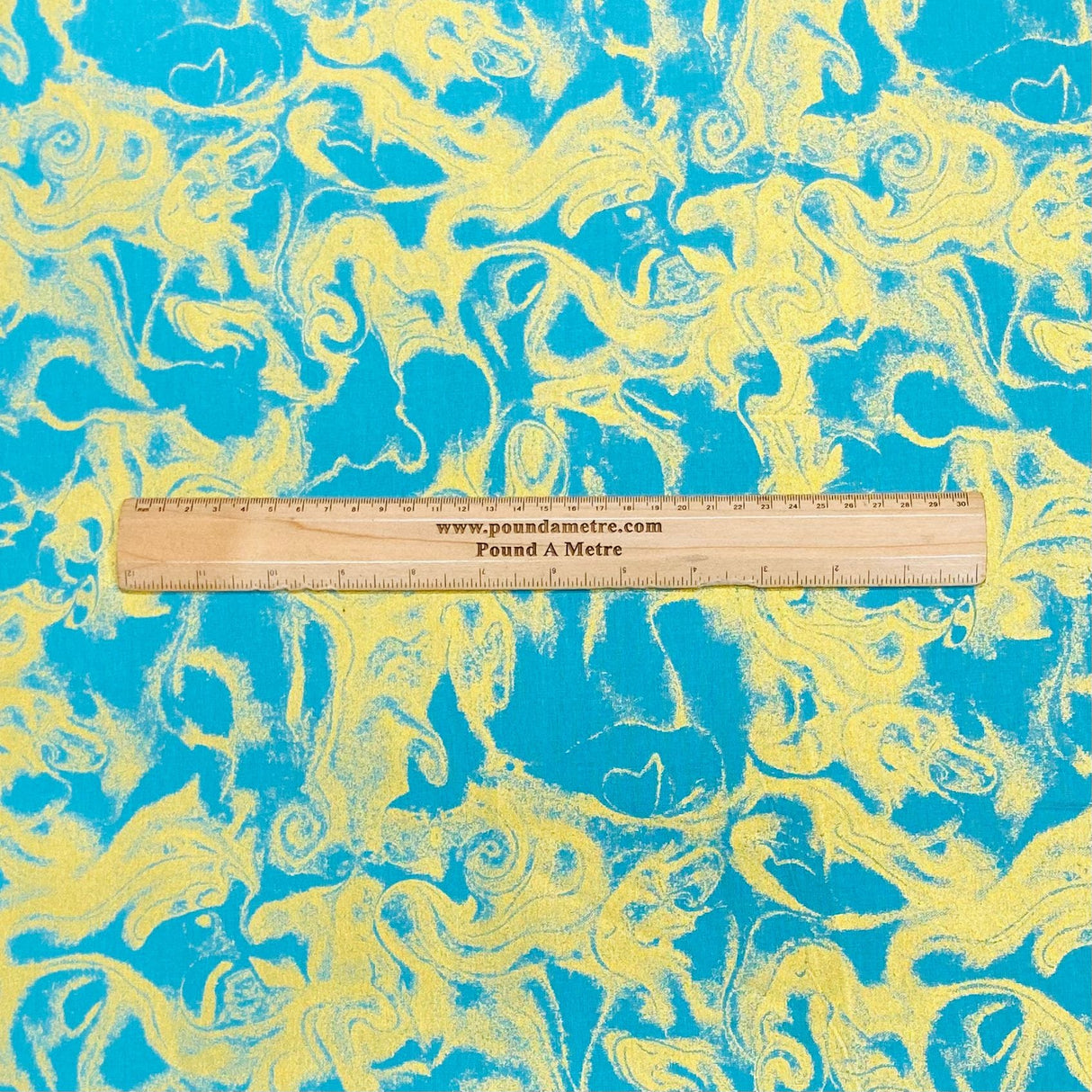 Pound A Metre Make Your Own: Fat Quarter Bundle (BF-17)