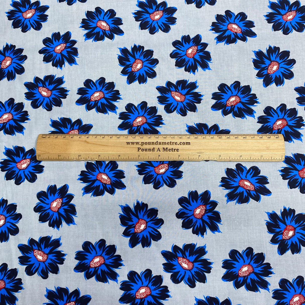 Pound A Metre Make Your Own: Fat Quarter Bundle (BF-28)