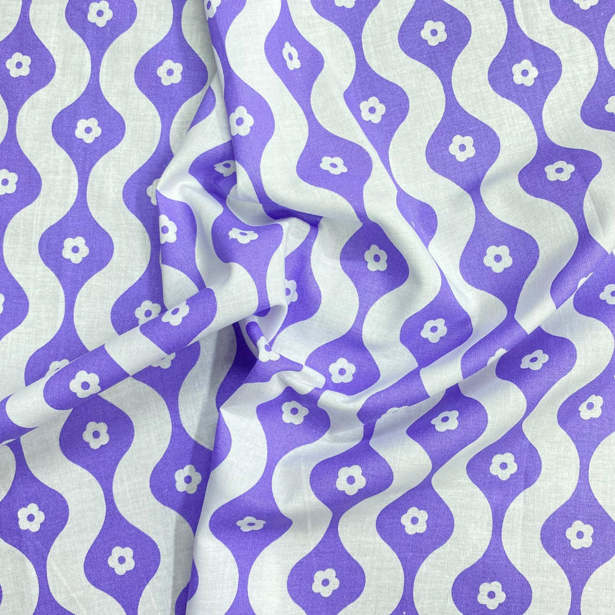 Pound A Metre Make Your Own: Fat Quarter Bundle (Design-17)