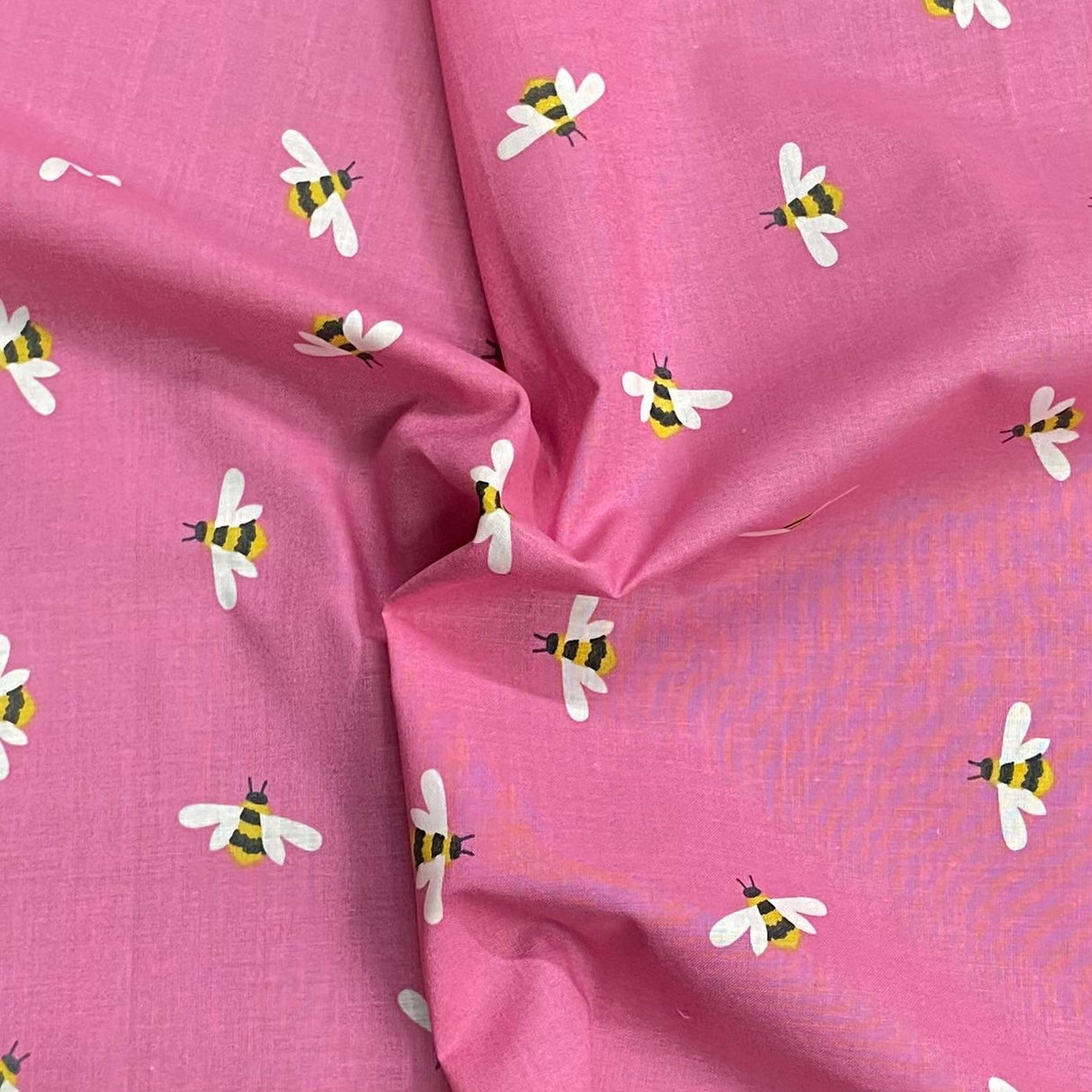 Pound A Metre Make Your Own: Fat Quarter Bundle (Design-22)