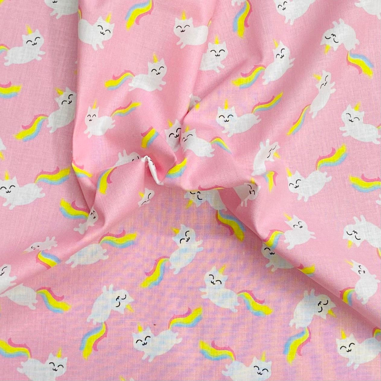 Pound A Metre Make Your Own: Fat Quarter Bundle (Design-33)