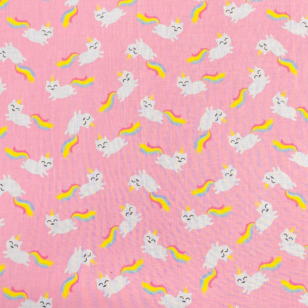 Pound A Metre Make Your Own: Fat Quarter Bundle (Design-33)