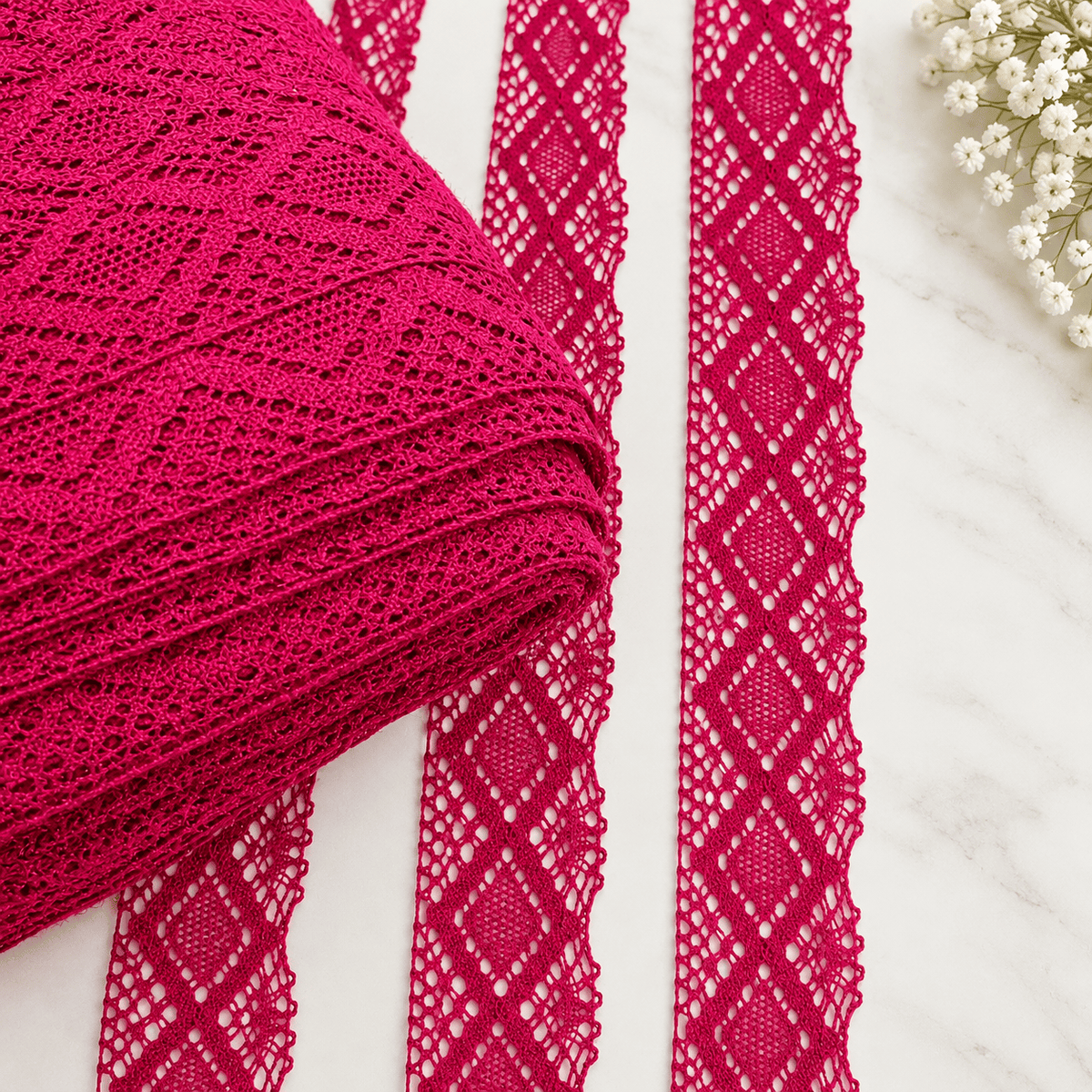 Pound A Metre Per Metre 1.5-Inch Rachelle Lace Trim – (Wine)