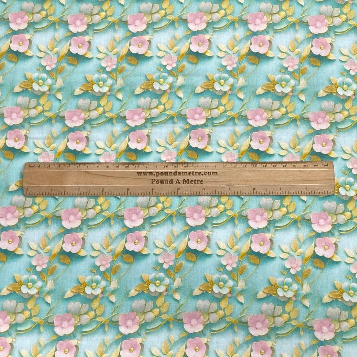 Pound A Metre Per Metres Per Metre 100% Digital Cotton Print - (Mint Daisy)