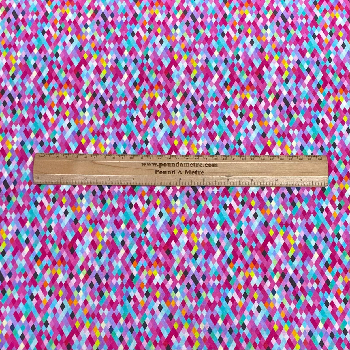 Pound A Metre Per Metre 100% Digital Cotton Print - (New 19)