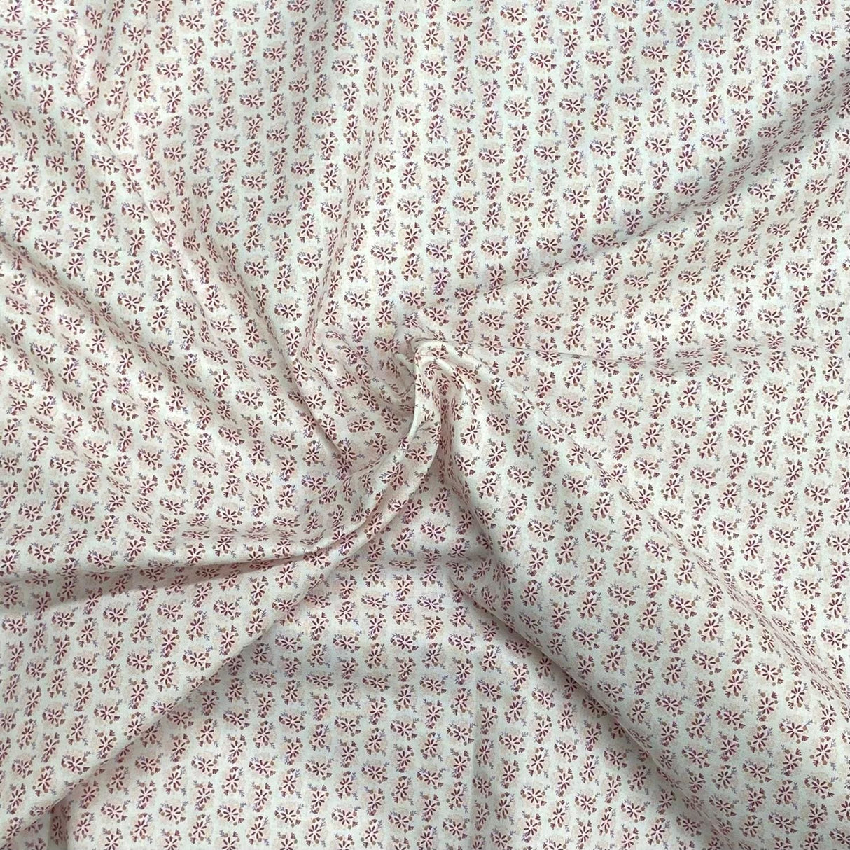 Pound A Metre Per Metre Per Metre Beautiful Digitally Printed 100% Cotton- 45" Wide (Baby)