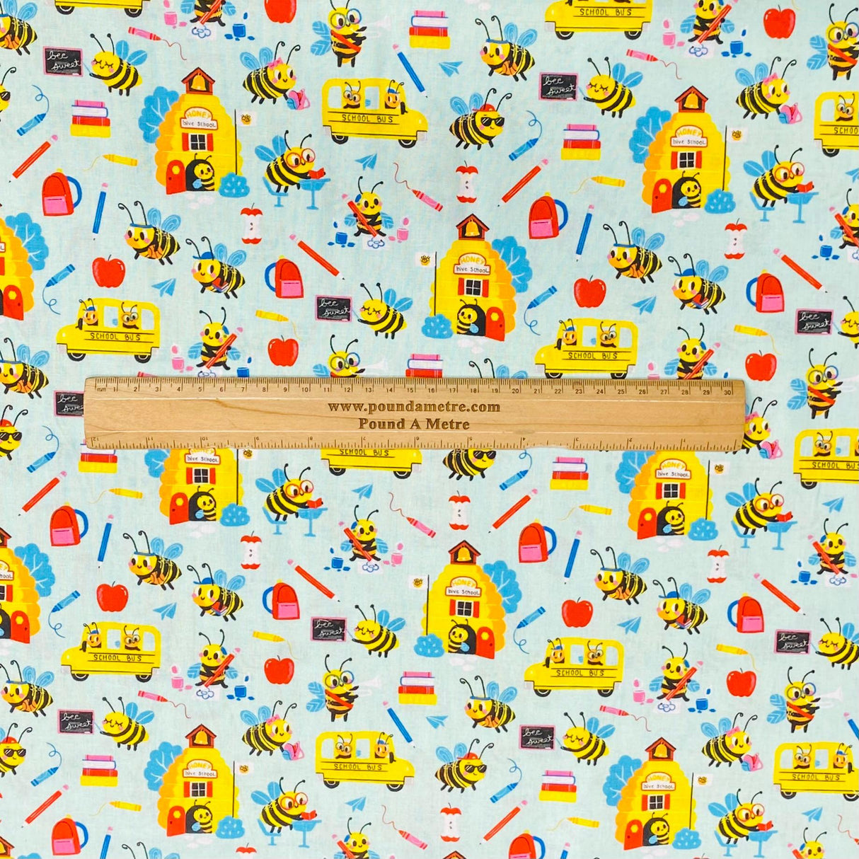 Pound A Metre Per Metre Per Metre Beautiful Digitally Printed 100% Cotton- 45" Wide (Bumblebee)